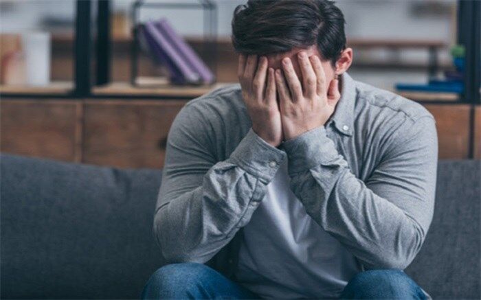 چگونه به کسی که اضطراب دارد کمک کنیم؟
