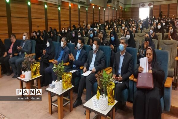 جشنواره اختتامیه طرح‌های آموزش ابتدایی ناحیه دو شهرری