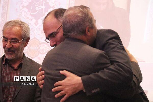 مراسم تکریم و معارفه رئیس سازمان بسیج دانش‌آموزی سپاه عاشورا استان آذربایجان شرقی