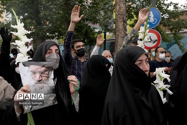 مراسم تشییع پیکر مرحوم  آیت الله فاطمی‌نیا در دانشگاه تهران