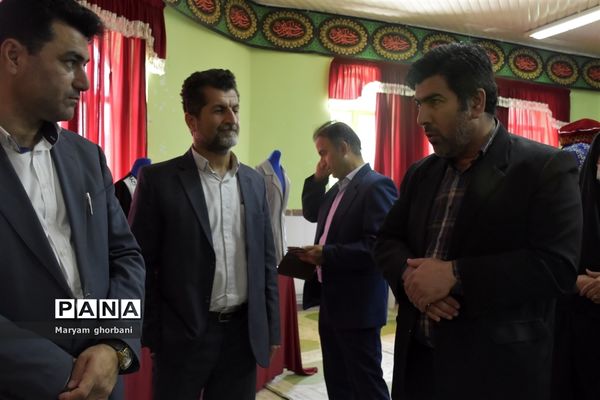 جشن فارغ التحصیلی و امتحان عملی پایه دوازدهم رشته طراحی دوخت در هنرستان قاسم نیا بهنمیر