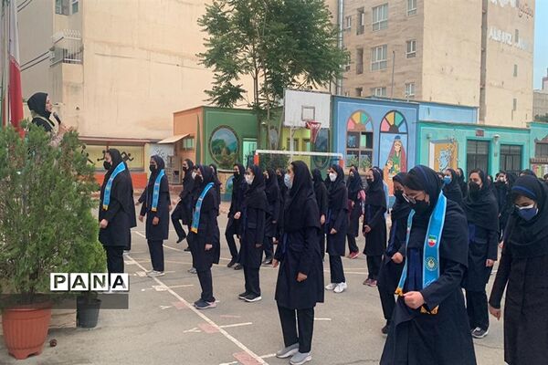 برگزاری اردوی آموزشی پیشتازان دبیرستان قلم چی ناحیه 3 کرج