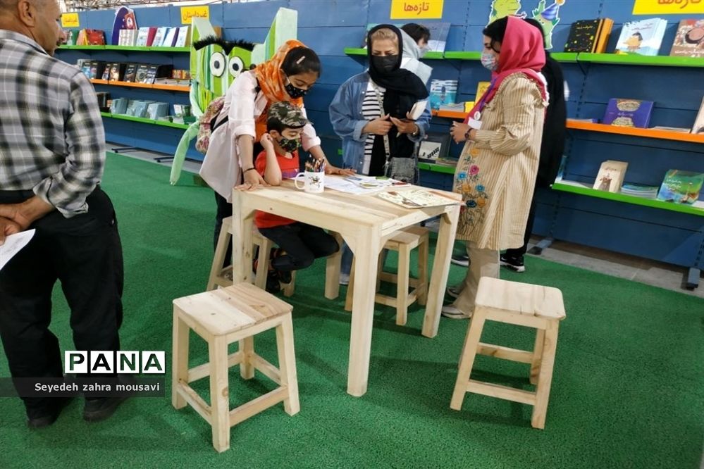 معرفی چند تن از نویسندگان حوزه کودک و نوجوان