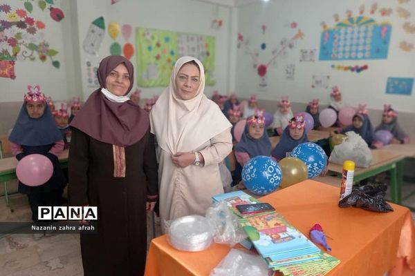 برگزاری مراسم جشن الفبا در دبستان امام رضا(ع) رودهن