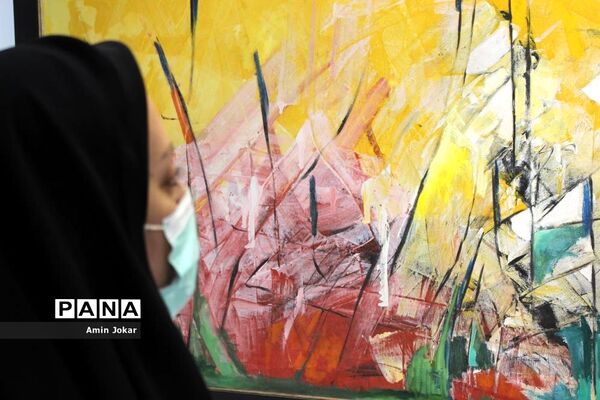 نمایشگاه آثار استاد گلشن قربانی‌نژاد و جمعی از هنرآموزان فارس