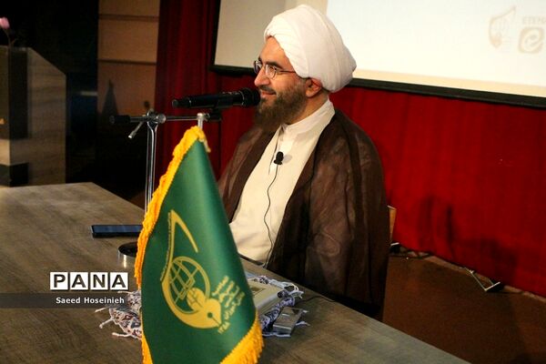 دهمین دوره جشنواره مدرسه انقلاب در قم-2
