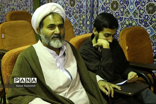 اختتامیه ستاد راویان روحانی راهیان نور در قم