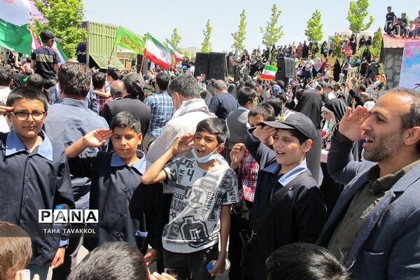همایش نسل ظهور دربوستان نورالشهدا شهرستان پردیس