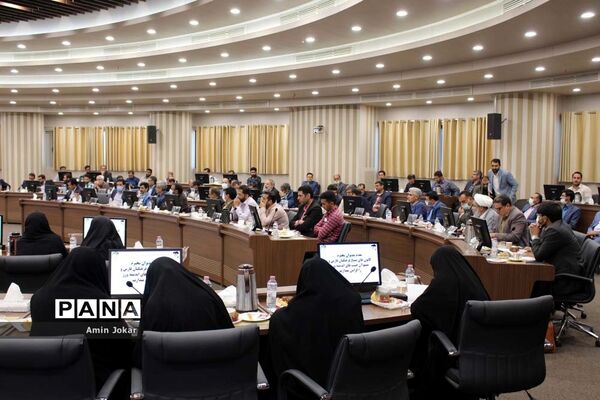 نشست مجمع فرهنگیان بسیجی استان فارس