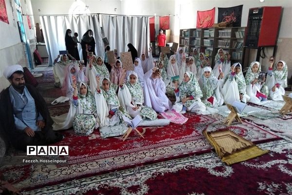 اردوی معنوی و مراسم جشن تکلیف دانش‌آموزان بهارستان‌دو