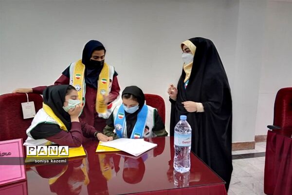 مرحله نیمه نهایی مناظره دختران در مازندران