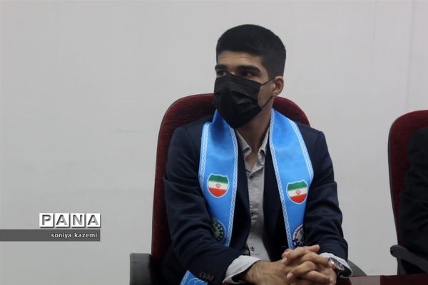 فینال مناظره دانش‌آموزی  پسران در مازندران