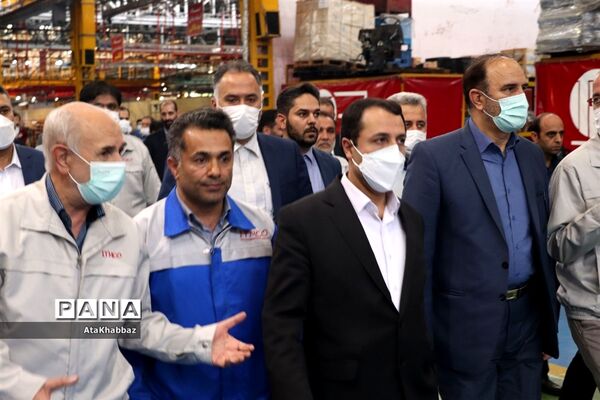 بازدید رئیس کل بانک مرکزی از صنعت استان آذربایجان آذربایجان شرقی