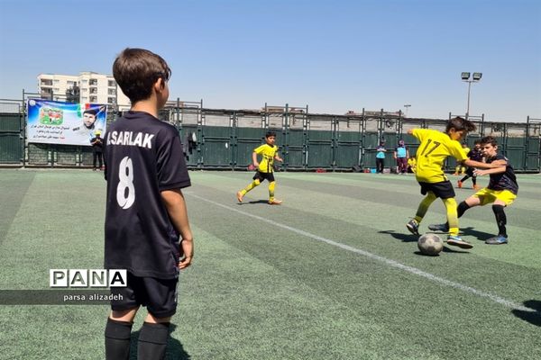 برگزاری مسابقات ۶ جانبه فوتبال به‌مناسبت آزادی خرمشهر در تهران