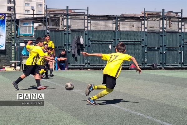 برگزاری مسابقات ۶ جانبه فوتبال به‌مناسبت آزادی خرمشهر در تهران