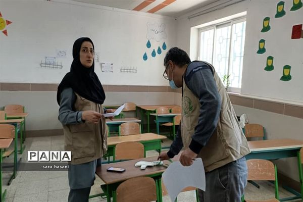 پایش ناهنجاری‌های قامتی در شهرستان گلوگاه