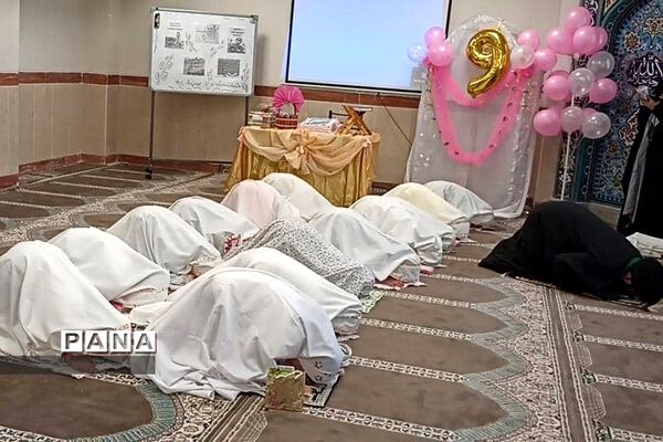 برگزاری مراسم جشن تکلیف در دبستان برکت رودهن