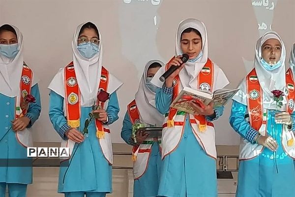 برگزاری همایش دانش‌آموزان پیشتازان ابرکوه