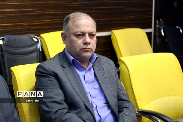 اولین روز گردهمایی روسای ادارات اطلاع‌رسانی و روابط عمومی آموزش و پرورش استان‌های سراسر کشور در تبریز