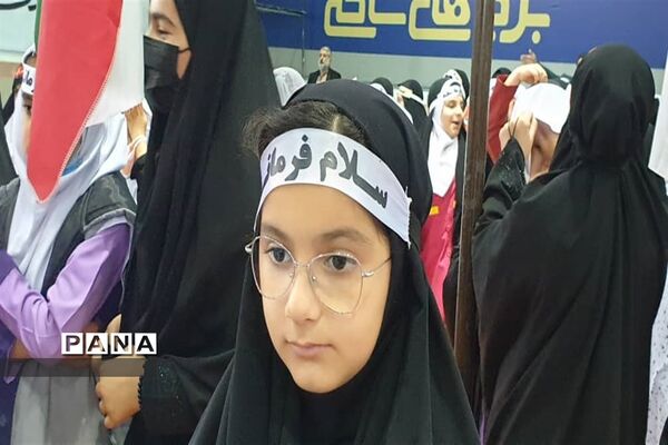 اجرای سرود سلام فرمانده در محمود‌آباد