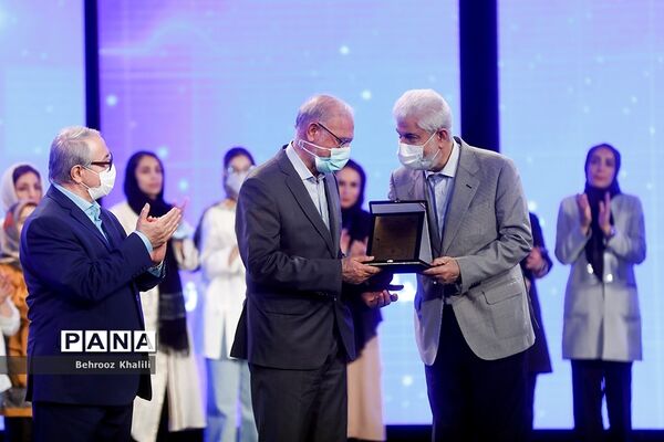 مراسم روز ملی اهدای عضو در تهران
