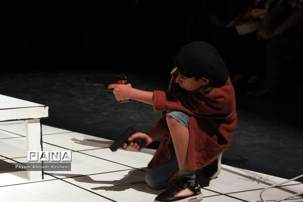 اجرای نمایش شهادت  پیوتر اوهه