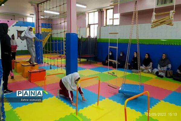 برگزاری دوره ضمن خدمت توانمند‌سازی آموزگاران مدارس پویای شهرستان قرچک
