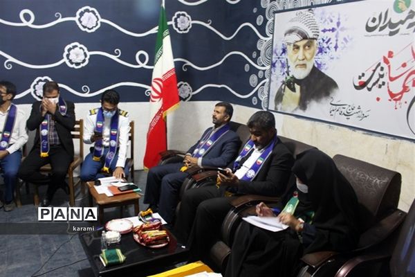 بازدید از روند اجرای مناظره ‌دانش‌آموزی