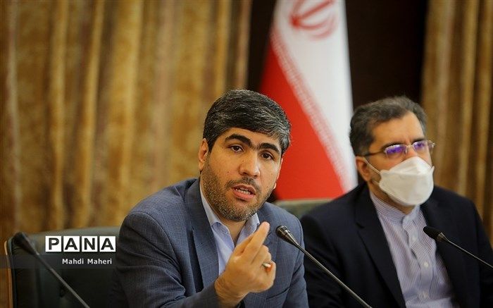 دولت اهتمام به حل مسائل موجود دارد و دست نیاز به سمت مردم دراز کرده است