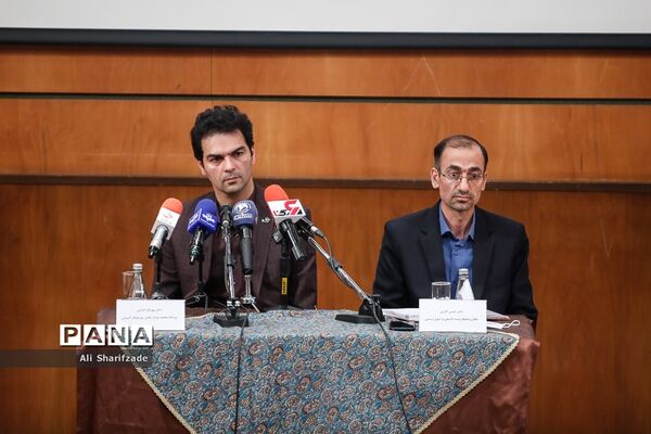نشست خبری فرصت‌ها و چالش‌های تکثیر در اسارت گونه‌های جانوری در معرض انقراض