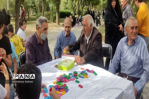 خدمت رسانی عوامل سلامت و بهداشت خانه سلامت شهرداری ناحیه ۳ منطقه ۱۵