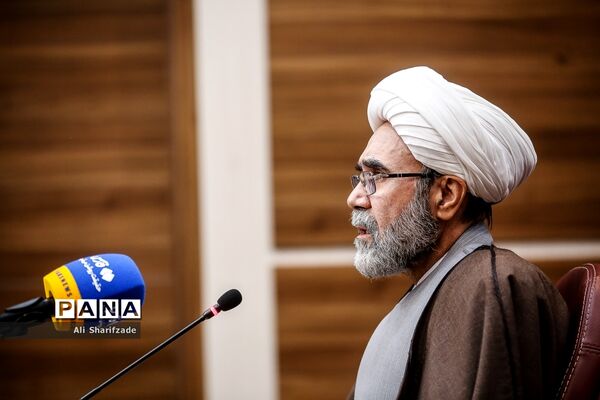 جلسه ستاد هفته بازخوانی و افشای حقوق بشر آمریکایی و بزرگداشت شهدای هفتم تیر