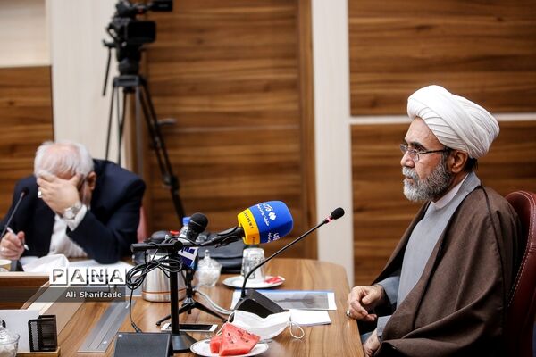 جلسه ستاد هفته بازخوانی و افشای حقوق بشر آمریکایی و بزرگداشت شهدای هفتم تیر