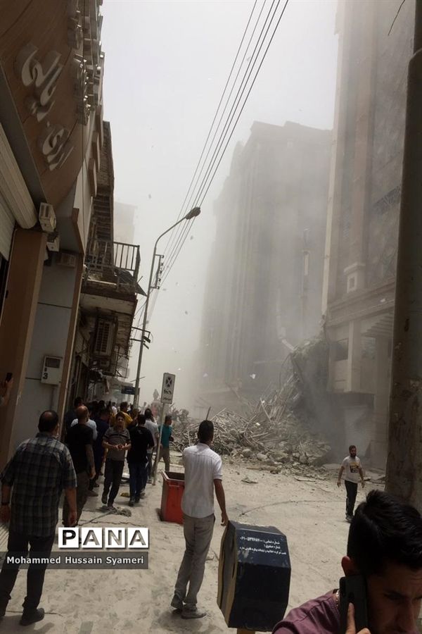 ریزش ساختمان متروپل در آبادان