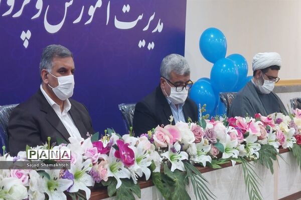 آیین تقدیر از خبرنگاران پانا و سفیران سلامت در ناحیه ۲ اهواز