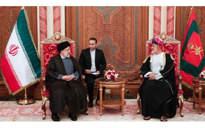 امضای ۱۲ سند همکاری در حوزه‌های مختلف بین ایران و عمان