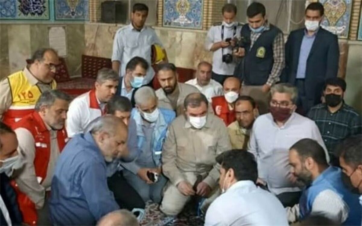 محسن رضایی: با متخلفان حادثه متروپل آبادان برخورد قاطع می‌شود