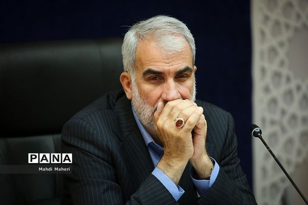 نخستین جلسه شورای سیاستگذاری اجرایی سند نظام جامع راهنمایی و مشاوره و کمیته ملی پیشگیری از آسیب‌های اجتماعی دانش‌آموزان