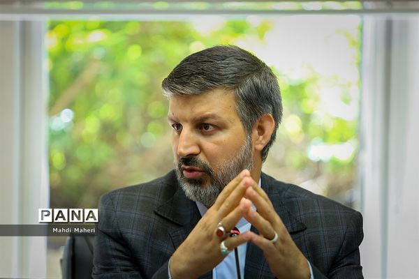 نخستین جلسه شورای سیاستگذاری اجرایی سند نظام جامع راهنمایی و مشاوره و کمیته ملی پیشگیری از آسیب‌های اجتماعی دانش‌آموزان