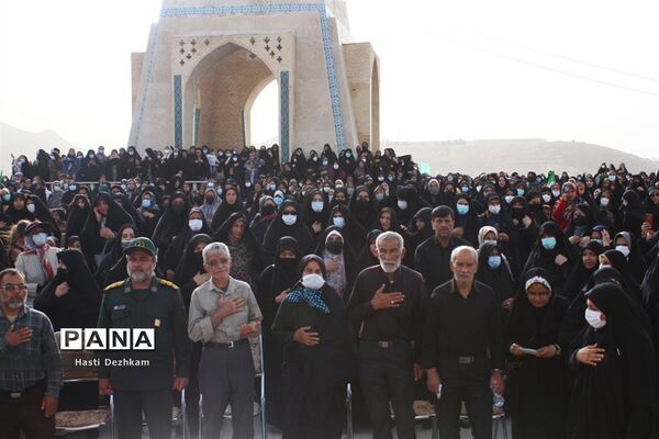 مراسم گرامیداشت شهید تازه تفحص شده دفاع مقدس شهید محمد علیپور اصطهباناتی در شیراز