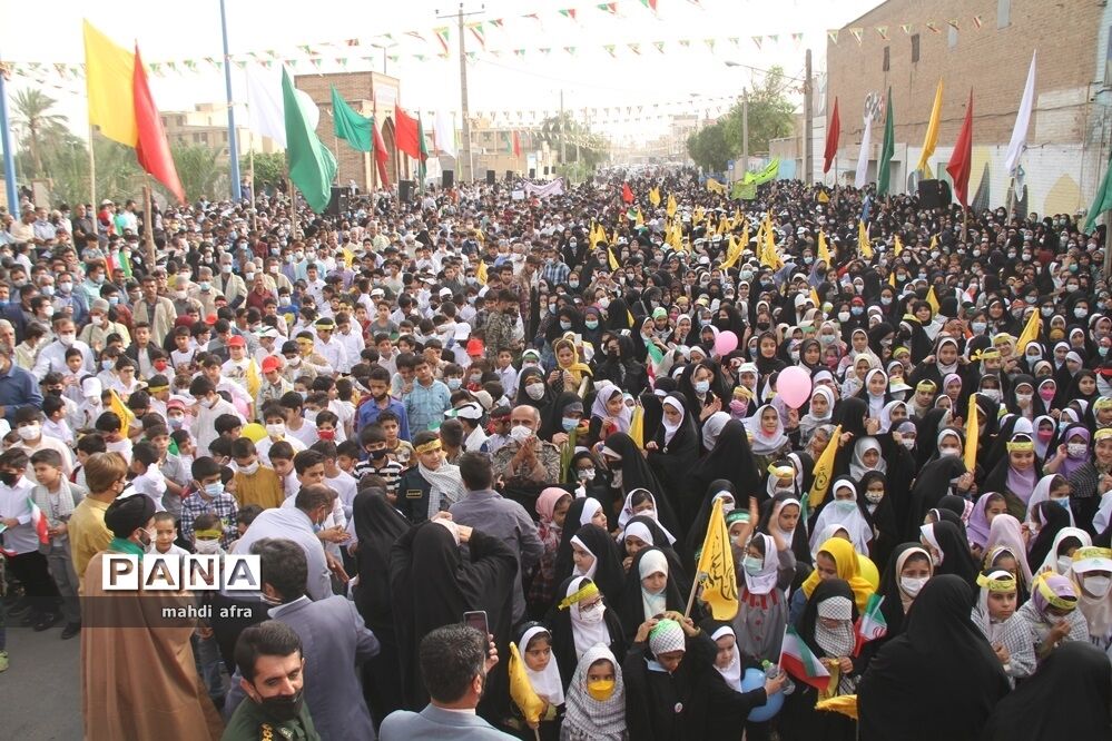 اجتماع چند هزار نفری سرود سلام فرمانده شهرستان بهبهان