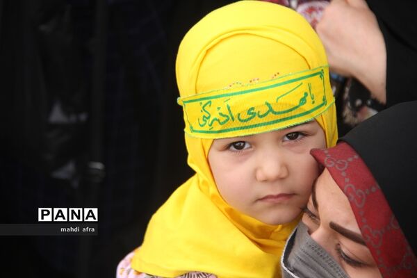 اجتماع چند هزار نفری سرود سلام فرمانده شهرستان بهبهان