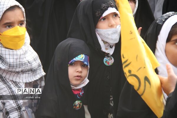 اجتماع چند هزار نفری سرود سلام فرمانده شهرستان بهبهان
