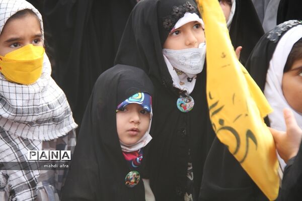 اجتماع چند هزار نفری سرود سلام فرمانده شهرستان بهبهان