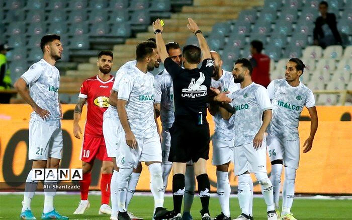 بازی پرسپولیس و سپاهان بازهم به تعویق افتاد