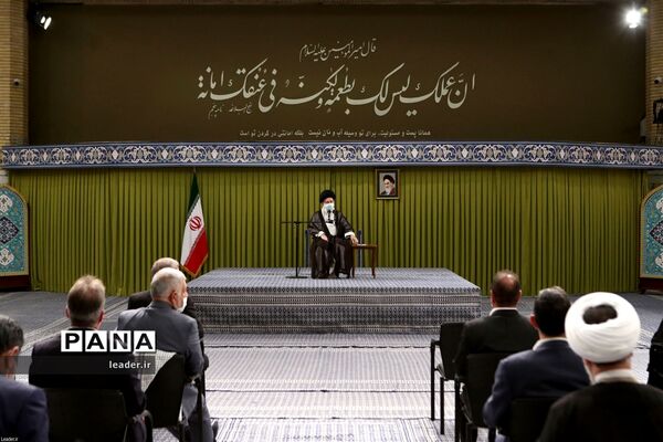 دیدار رئیس و نمایندگان مجلس شورای اسلامی با رهبر انقلاب