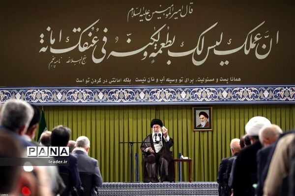 دیدار رئیس و نمایندگان مجلس شورای اسلامی با رهبر انقلاب