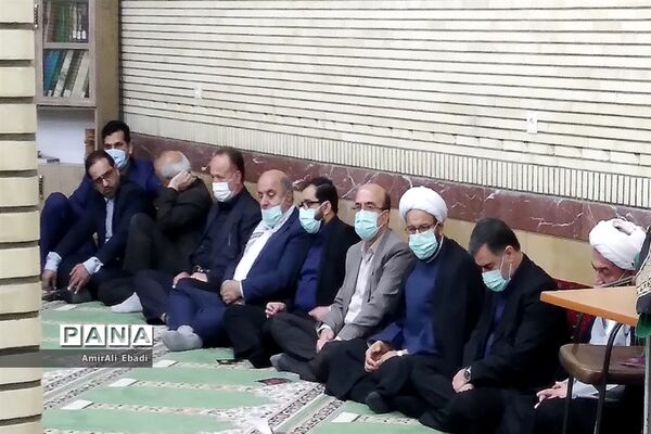 مراسم وداع با شهید گمنام در استانداری مازندران