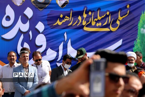 پویش سلام فرمانده با حضور دهه نودی‌های ابرکوه