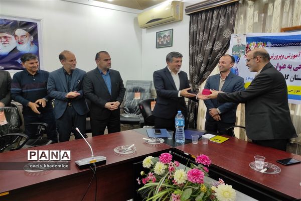 آیین معارفه مدیرآموزش و پرورش شهرستان گلوگاه